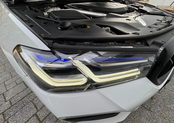 BMW Seria 5 cena 247000 przebieg: 89975, rok produkcji 2020 z Poznań małe 781